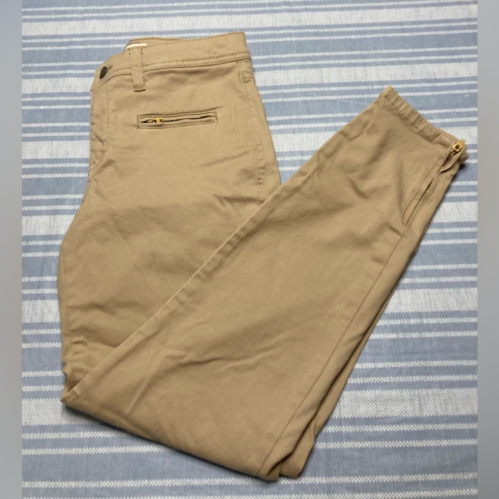 Jones New York Sport khaki skinny jeans.